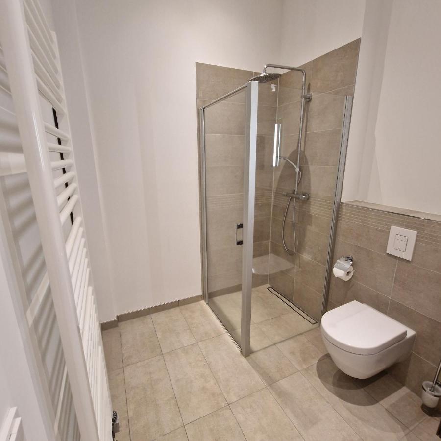 Apartment Mit Parkblick & Massagestuhl Leipzig Extérieur photo